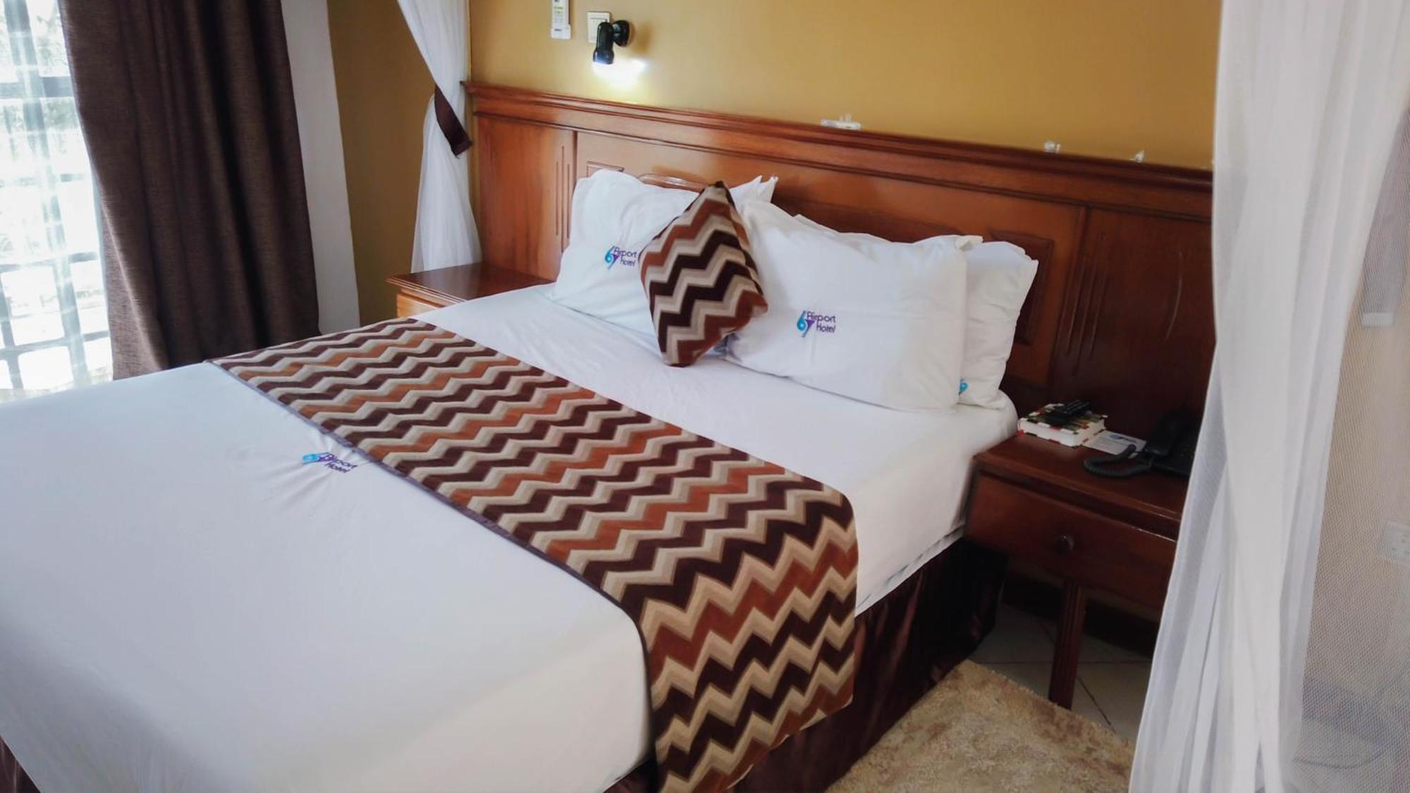 67 Airport Hotel Nairobi Mlolongo Bagian luar foto