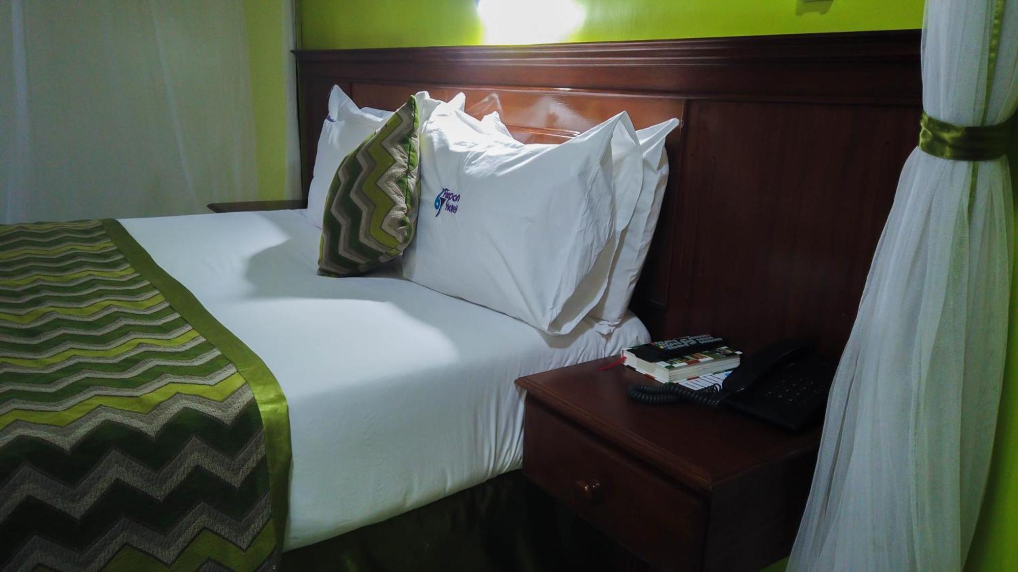67 Airport Hotel Nairobi Mlolongo Bagian luar foto
