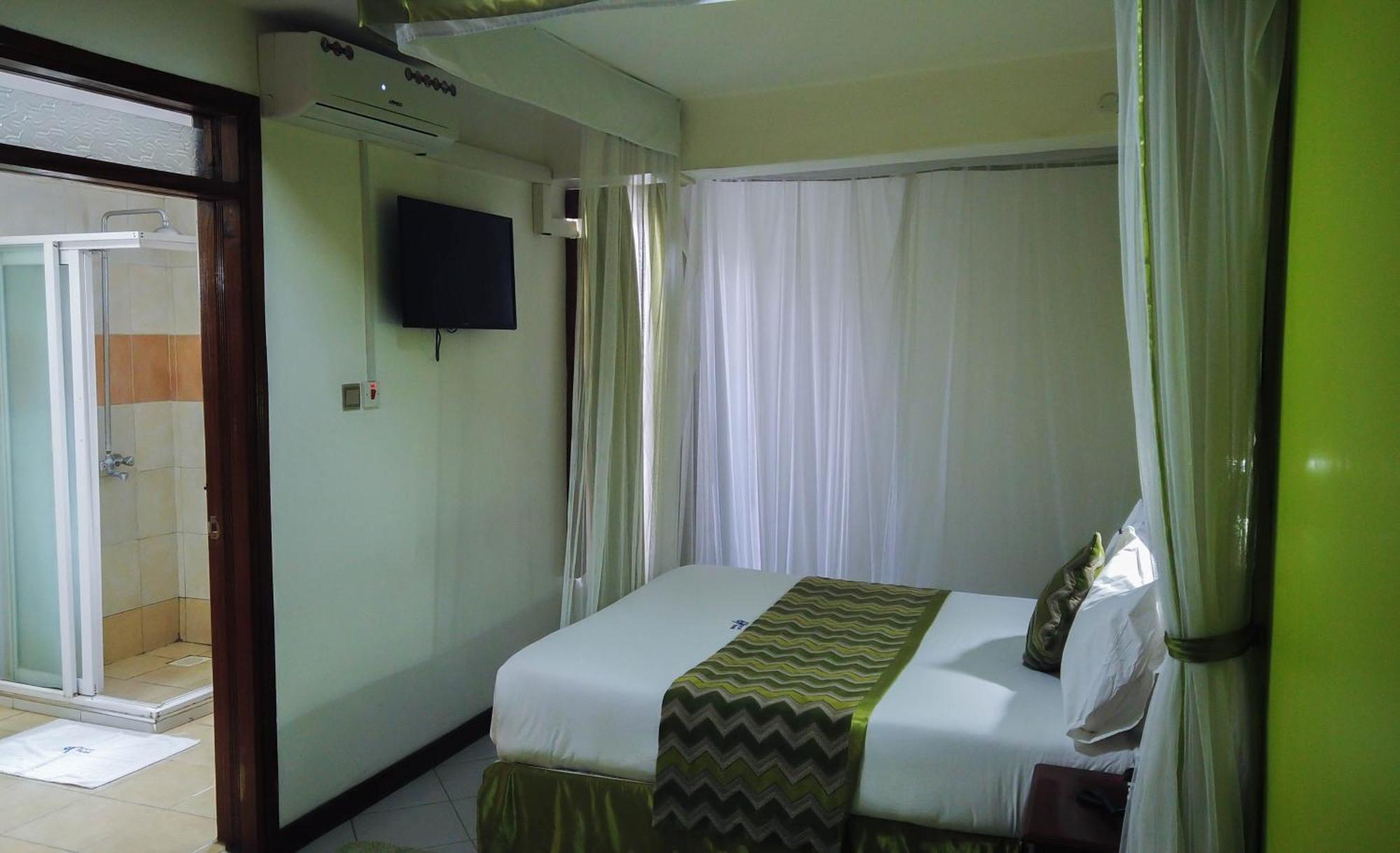 67 Airport Hotel Nairobi Mlolongo Bagian luar foto