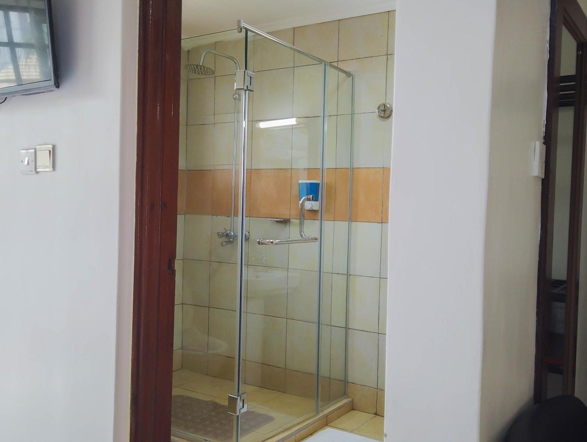 67 Airport Hotel Nairobi Mlolongo Bagian luar foto